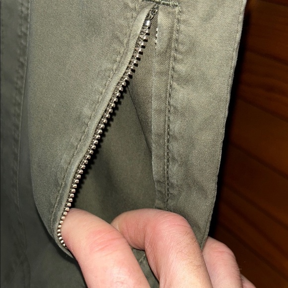LOFT Olive Green Cargo Women's Skirt Size 12 - Picture 3 of 9